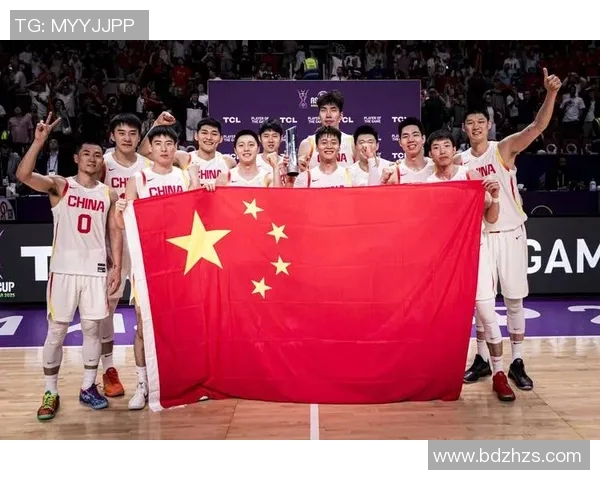 中国男篮迎战伊朗队力争胜利展现实力与团队合作精神