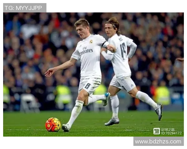 京多安的足球之路：从天才少年到世界级中场的辉煌历程